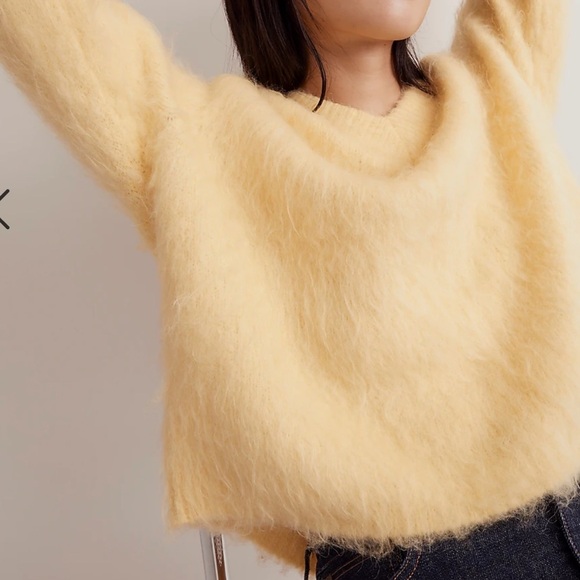 Madewell Sweaters - Brushed V-Neck Sweater Heather‎ lemon